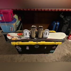 Burton Snowboard Lux 47, Burton Women’s Boots Size 7, + storage bag + roof racks